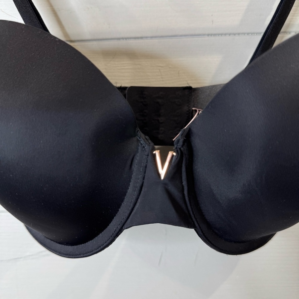 Victoria's Secret | Black Solid Multiway Bra Size 34DD - Picture 3 of 7